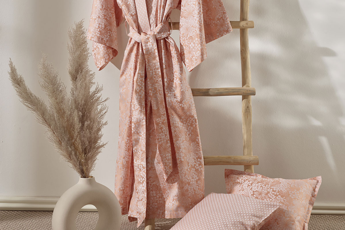 <h2>Curt Bauer Kimono Cosy Honey</h2>